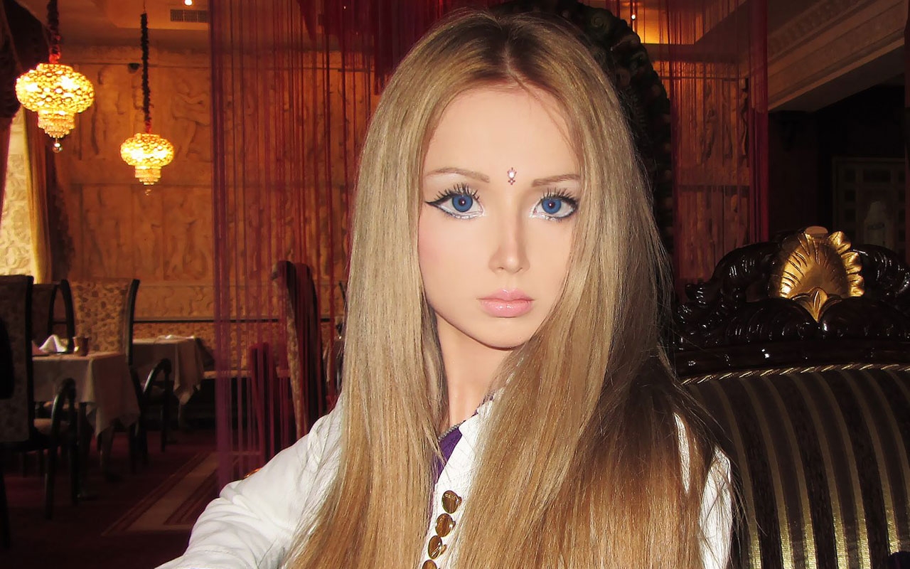 Valeria Lukyanova